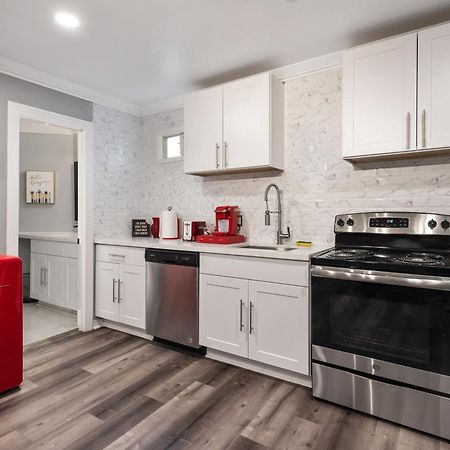 Апартаменты Urban Retreat 1Br With Free Park Хьюстон Экстерьер фото